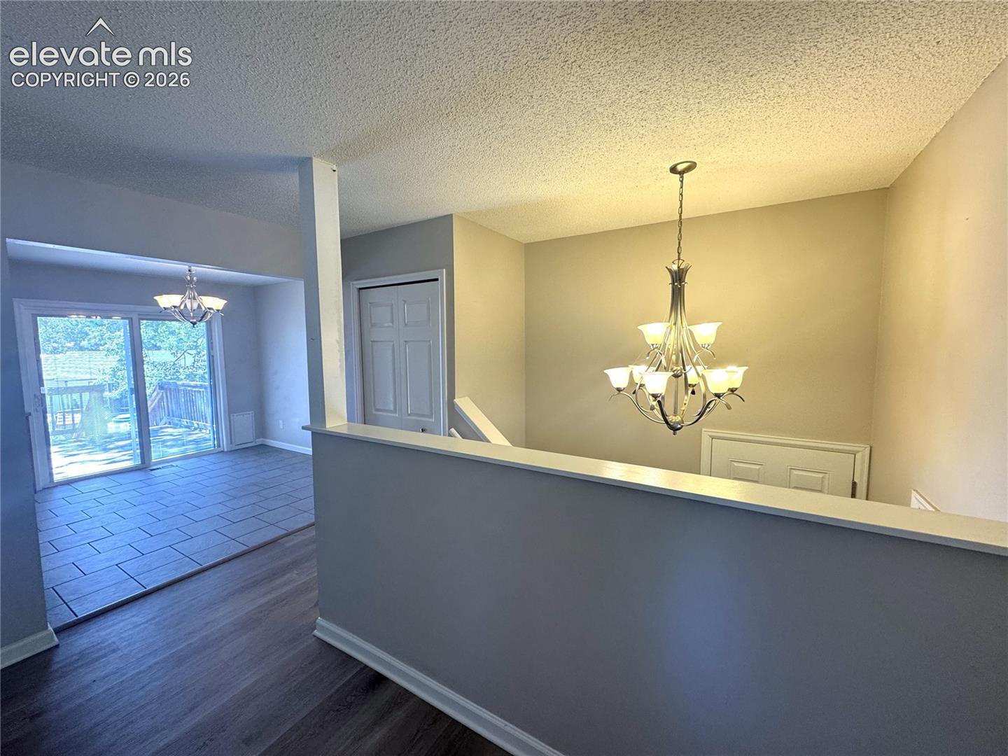Listing photo 8 for 6910 Fielding Circle