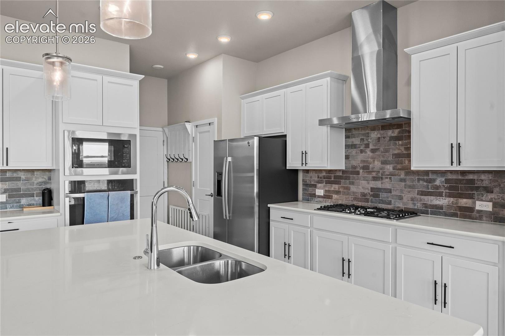 4675 Peak Crest View, photo 17