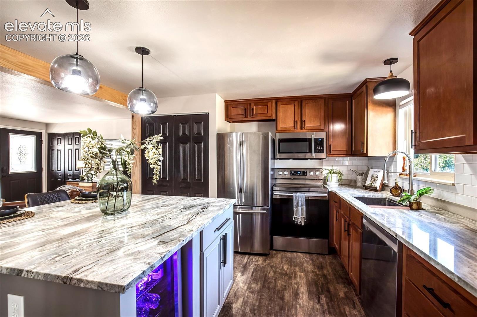 Listing photo 9 for 425 Calle Entrada NA