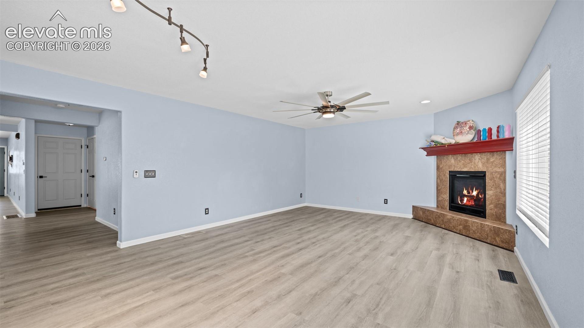Listing photo 13 for 7915 Bonfire Trail