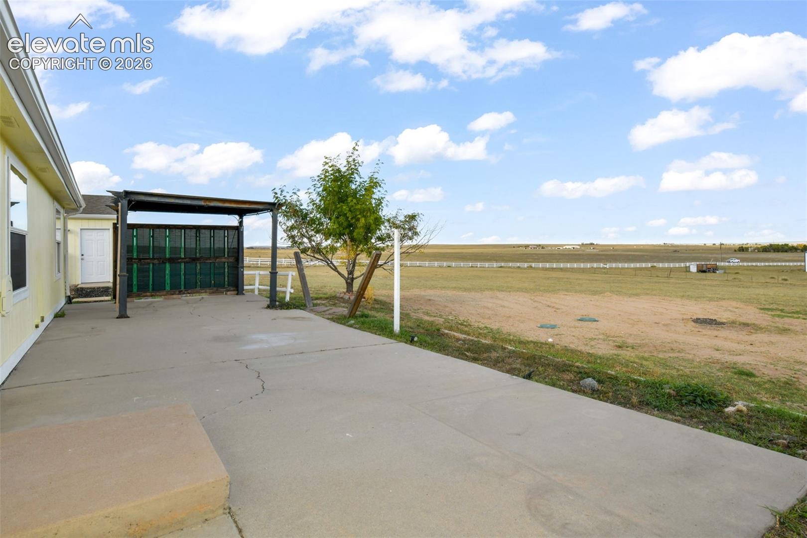 Listing photo 42 for 15054 Pamela Way