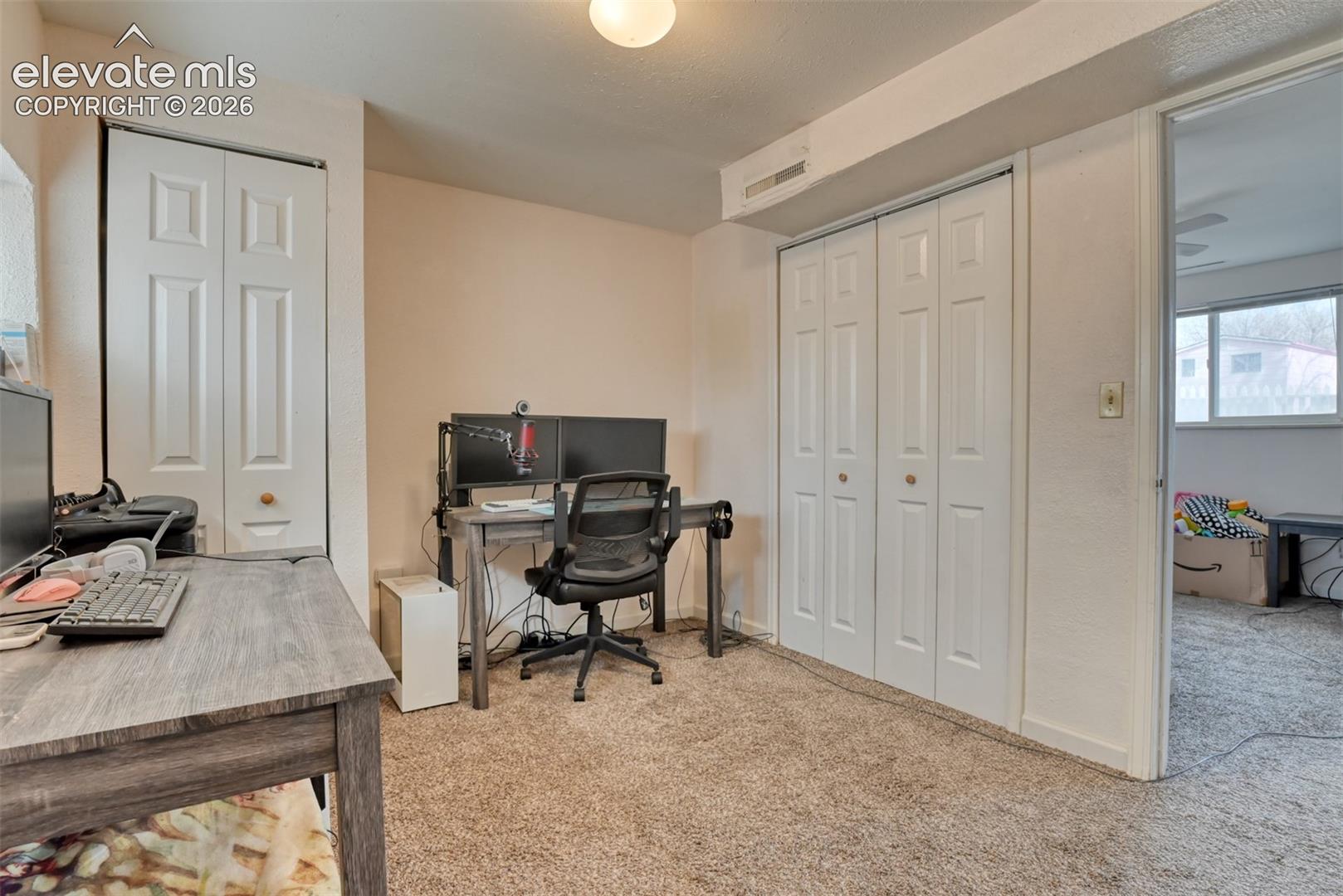 Listing photo 38 for 1530 Leigh Lane