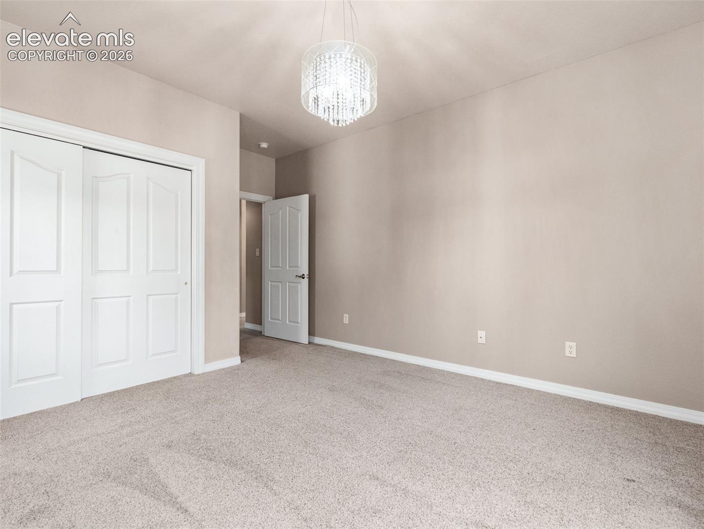 Listing photo 23 for 10 Erica Court