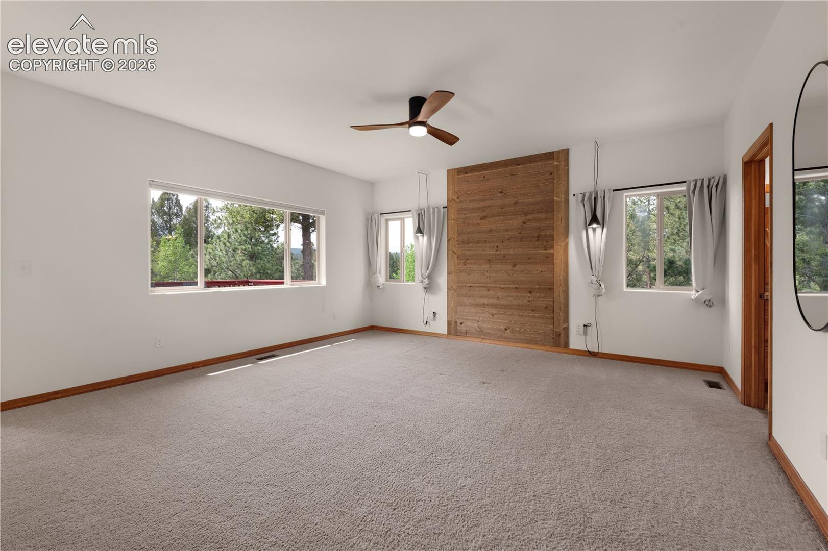 Listing photo 19 for 73 Aspen Drive