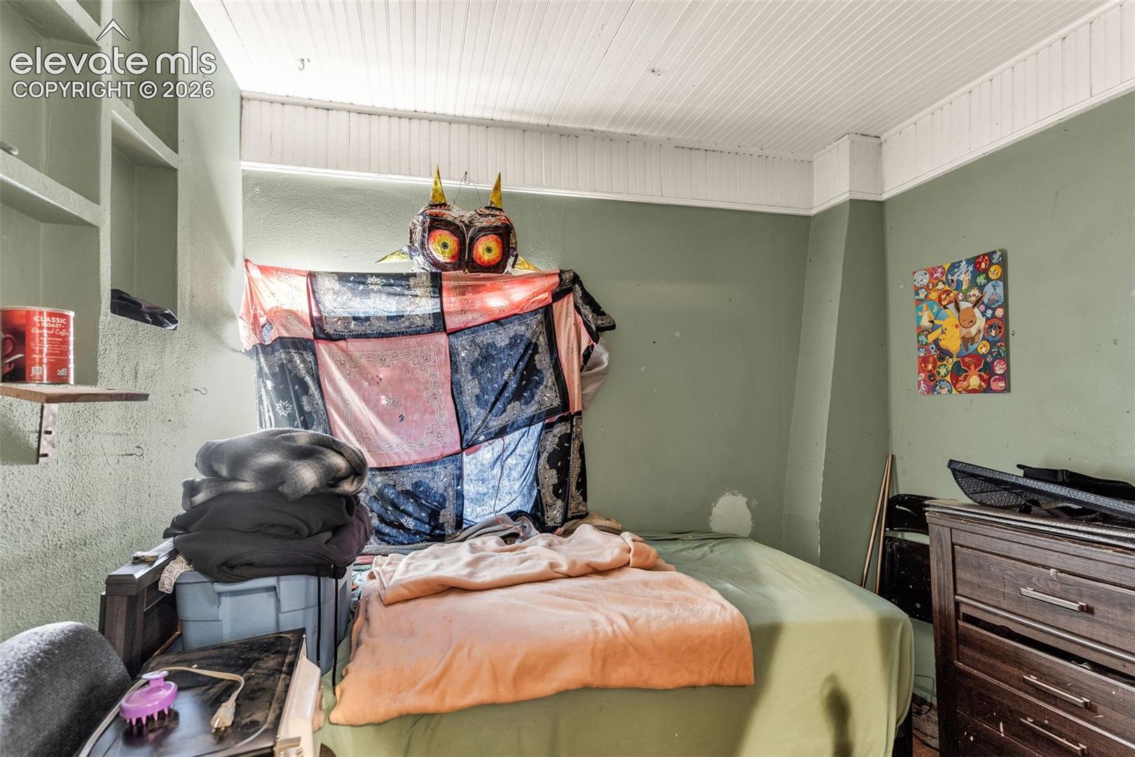 Listing photo 16 for 1008 E 8th Street