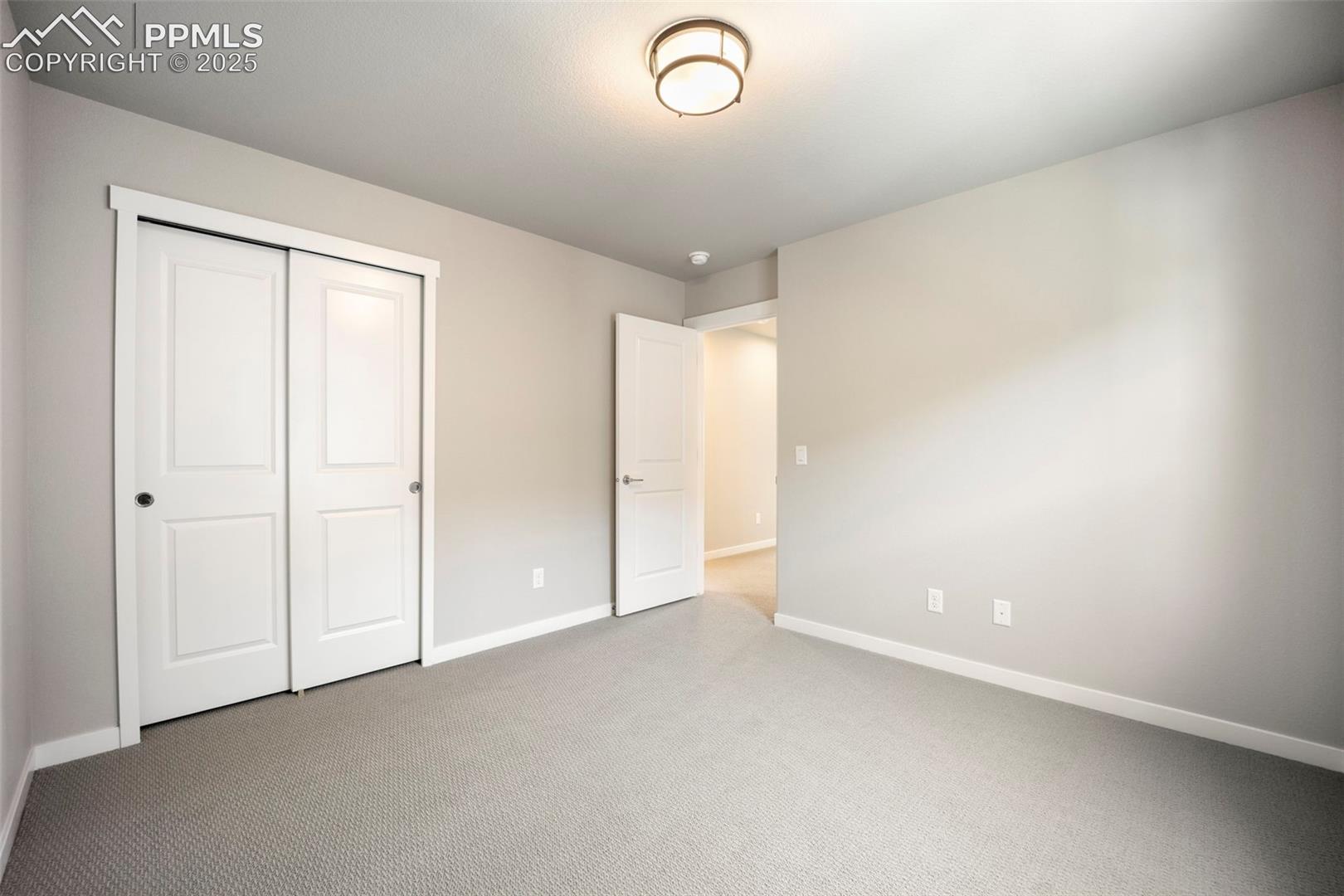9258 Kurie Mine Lane, photo 26