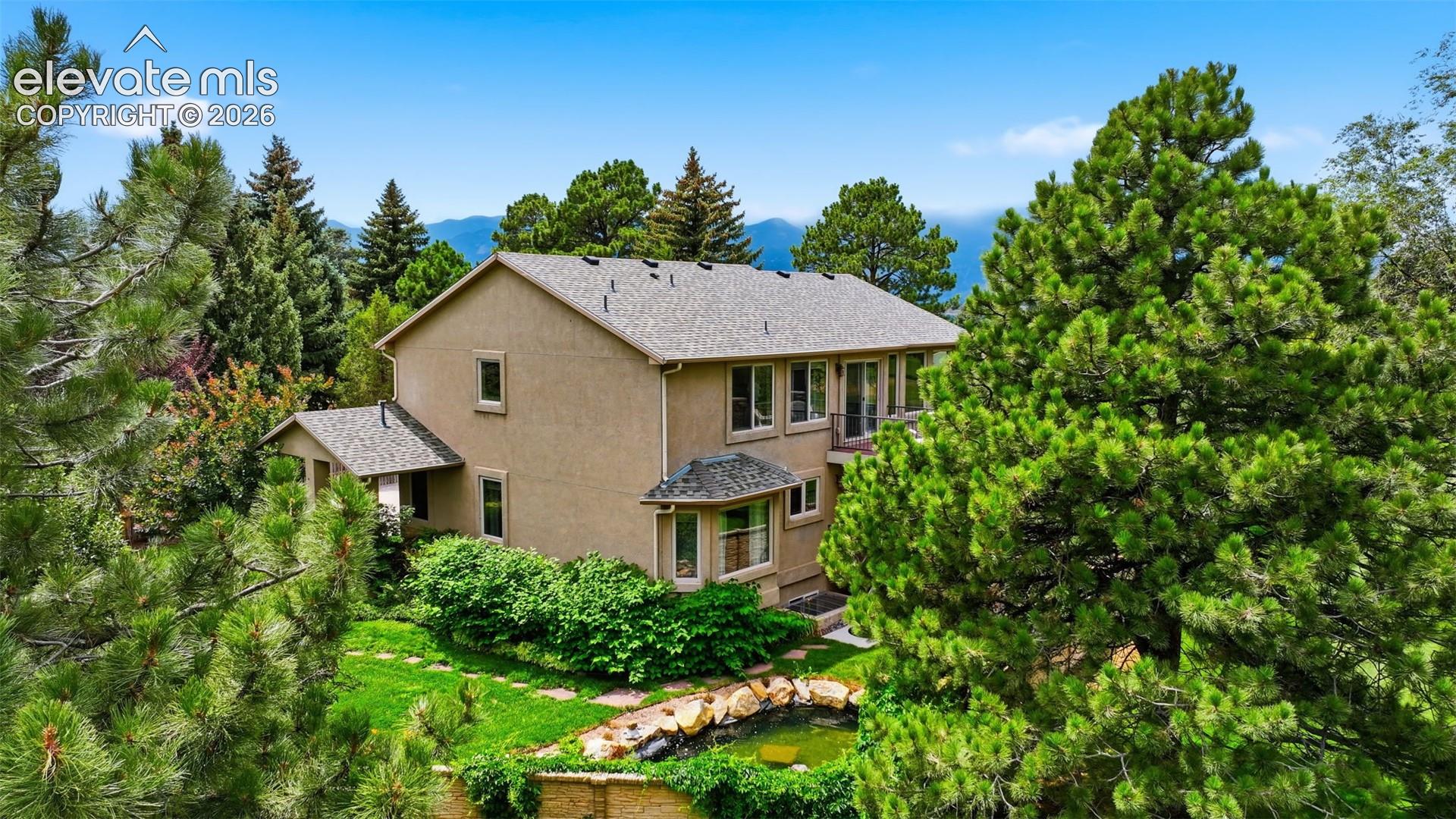 2691 Fairway Drive, photo 2
