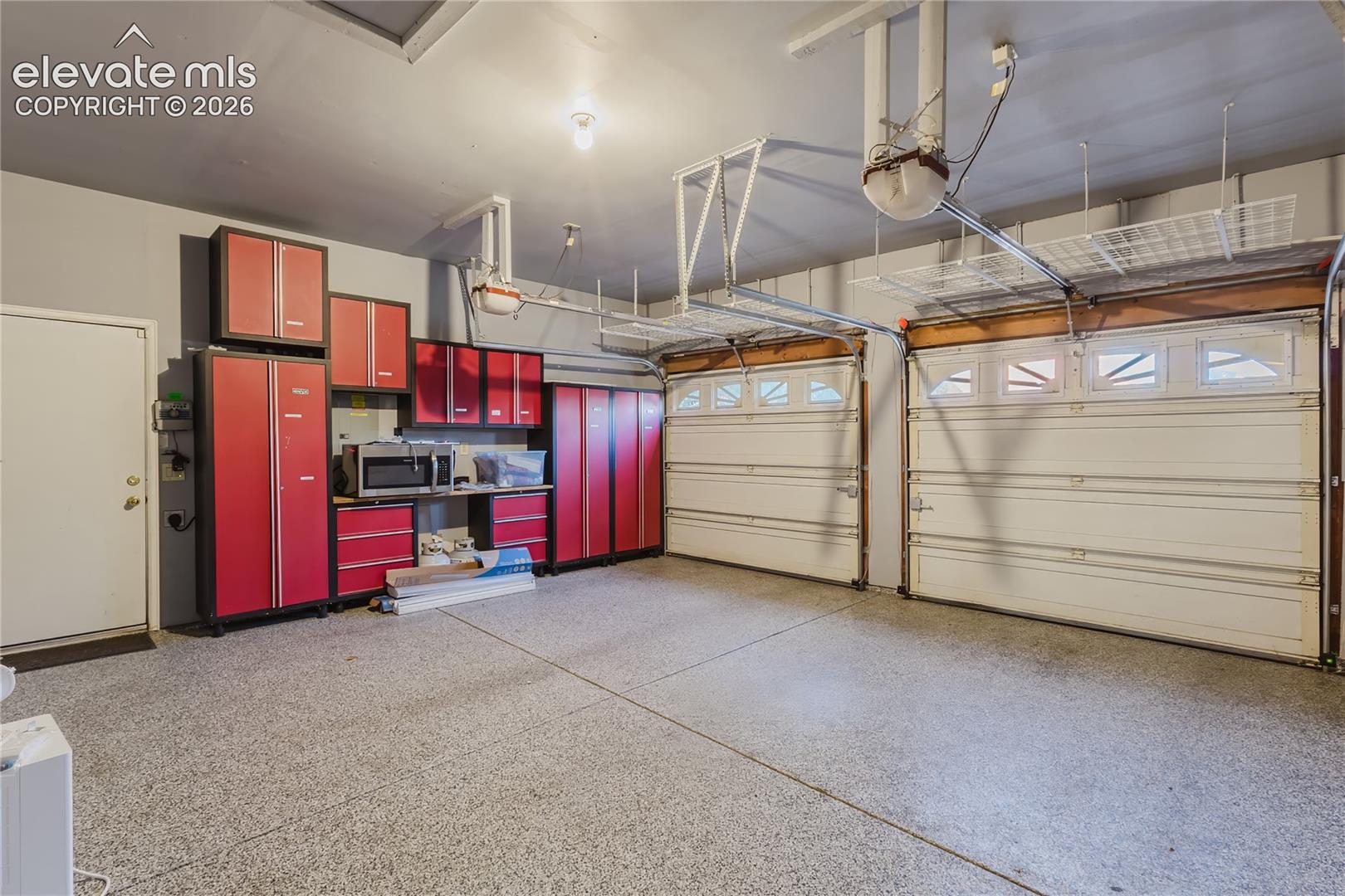 8720 Anglewood Court, photo 32