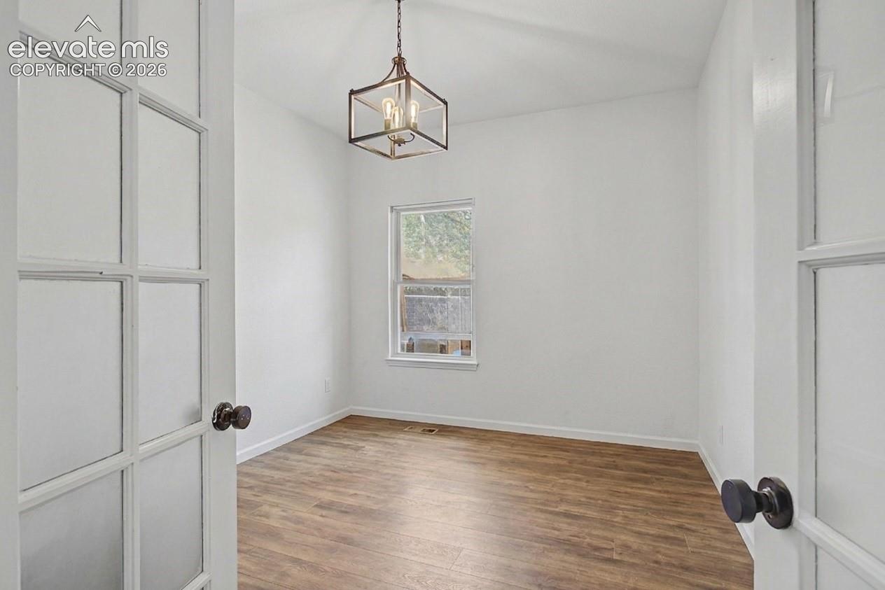 Listing photo 15 for 8335 Ashford Court