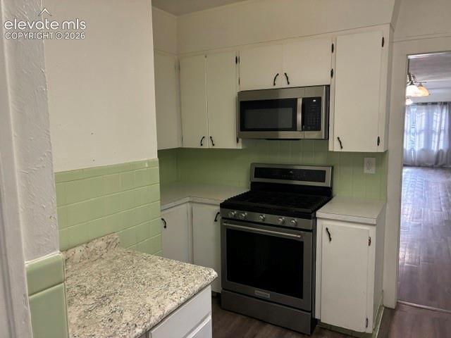 Listing photo 12 for 815 Bragdon Avenue