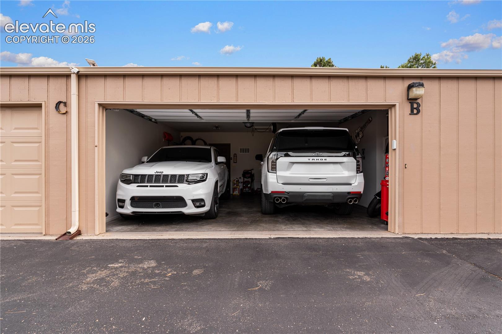 Listing photo 21 for 2106 Chautard Drive B