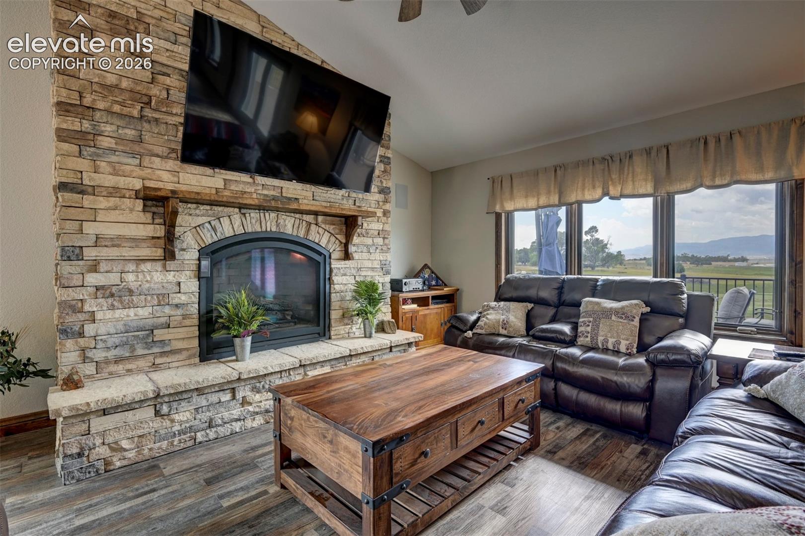 Listing photo 14 for 10130 Shumway Road