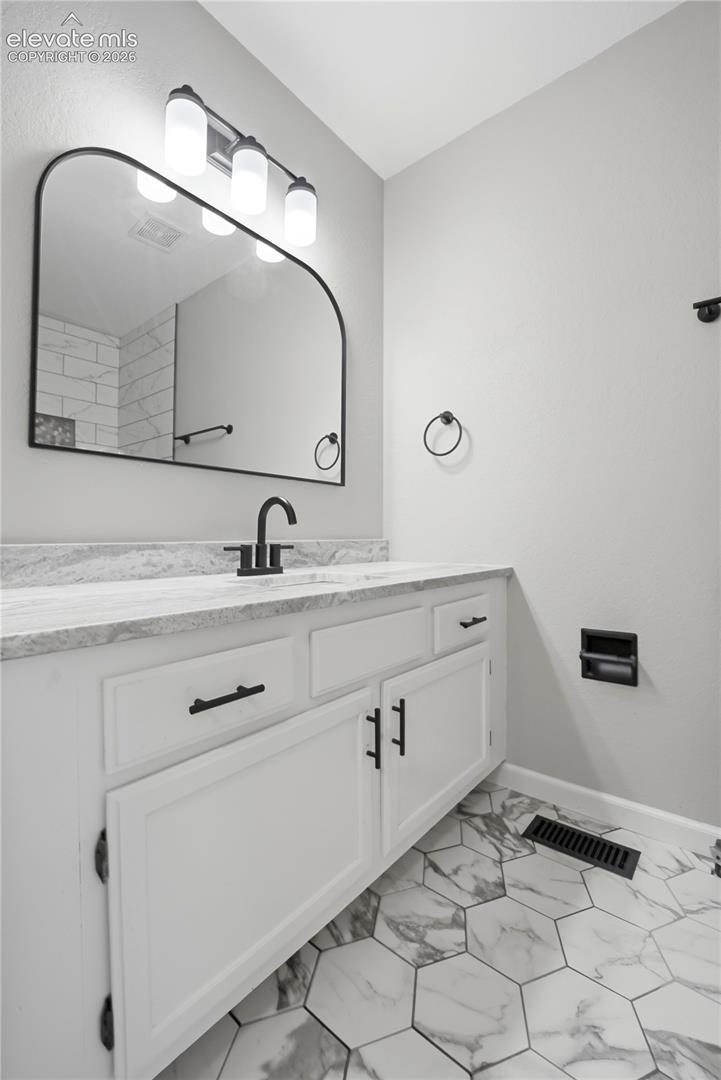 Listing photo 27 for 84 W Bonanza Drive