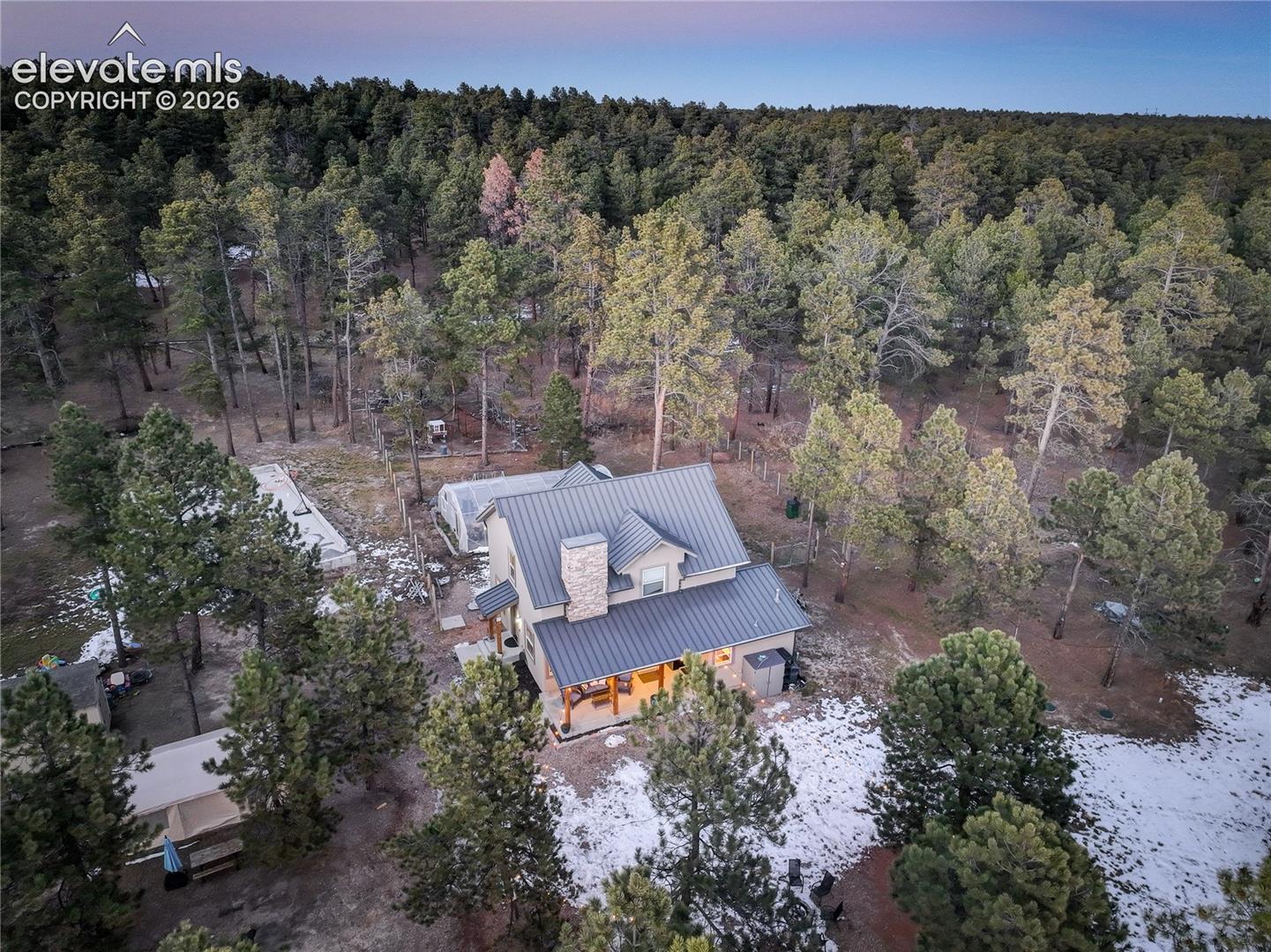 Listing photo 37 for 9920 Hodgen Road