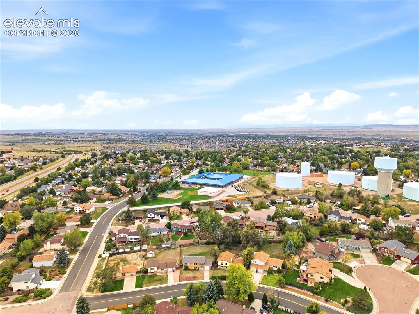 Listing photo 33 for 6735 Blue River Way