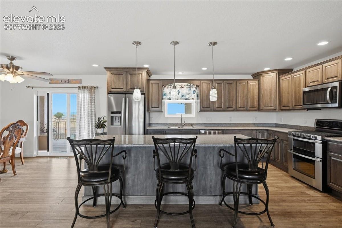 Listing photo 19 for 1516 N Platteville Boulevard