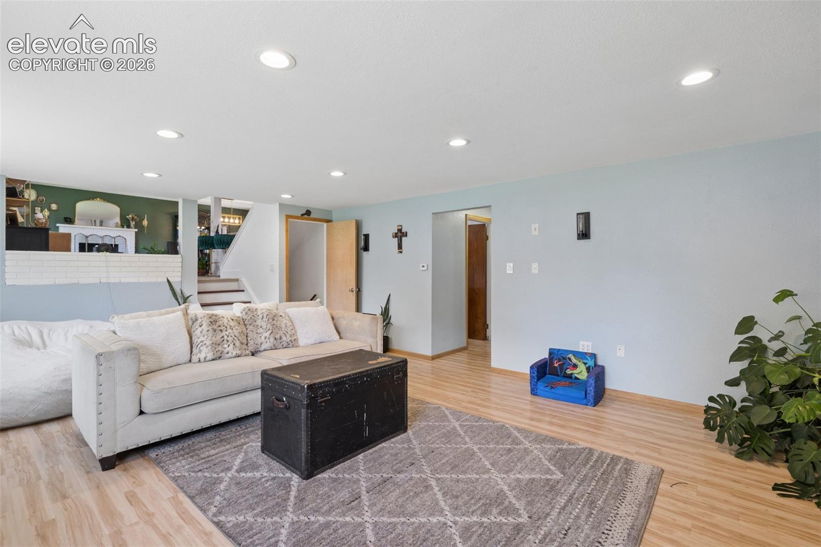Listing photo 24 for 2761 N Prospect Street