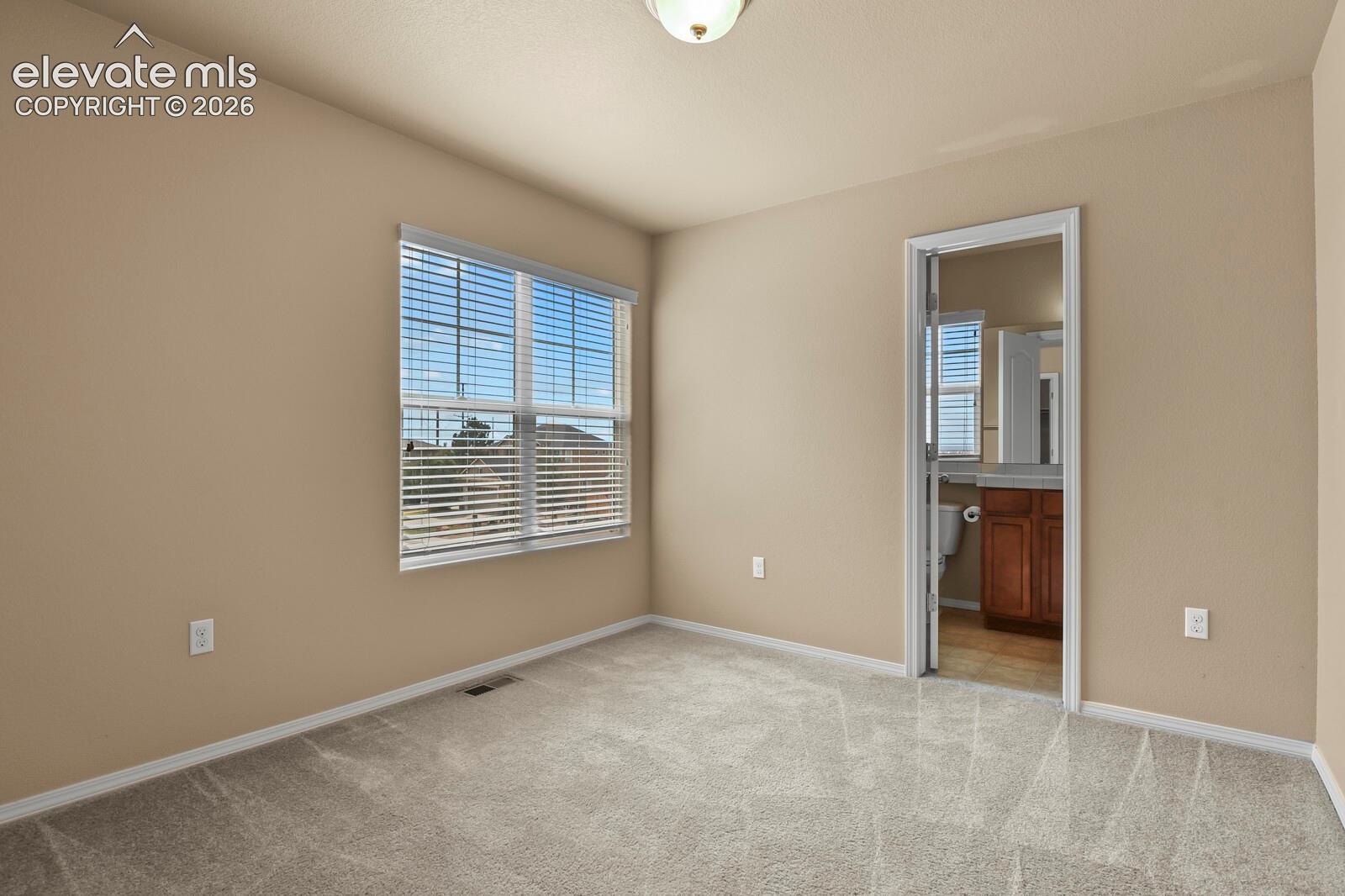 Listing photo 32 for 7914 Antelope Meadows Circle