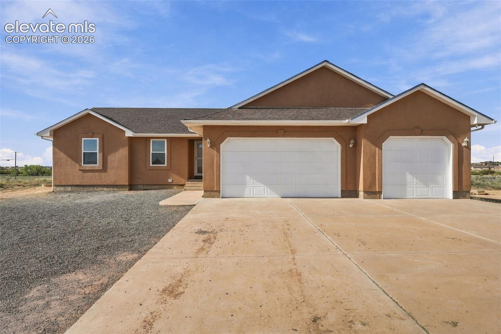 1385 N Challenger Drive — listing photo