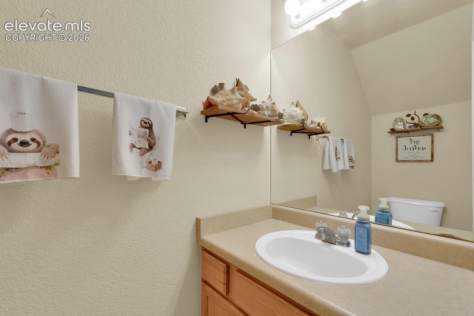 2280 La Salle Street, photo 11