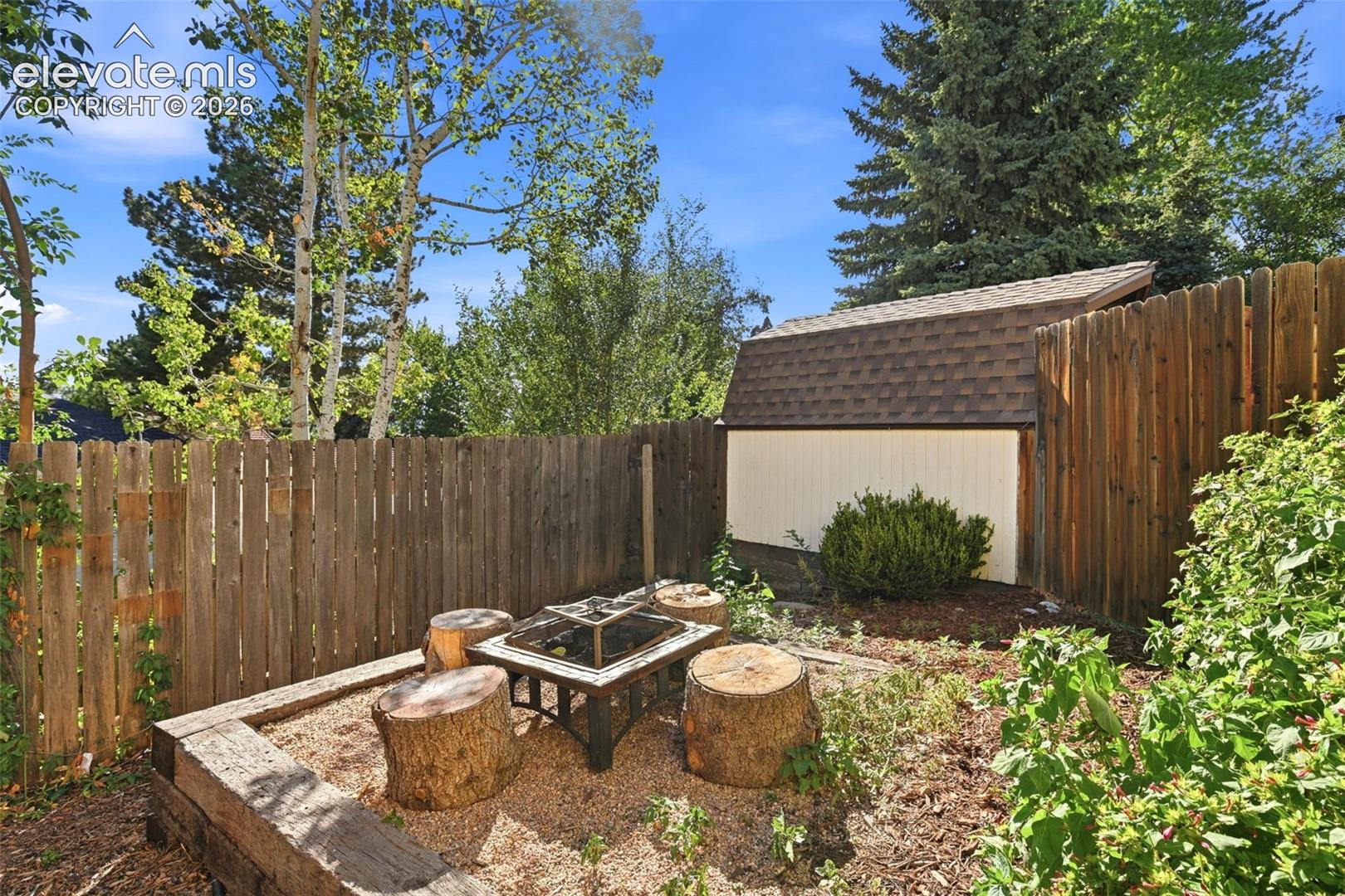 Listing photo 46 for 5275 Ladera Lane