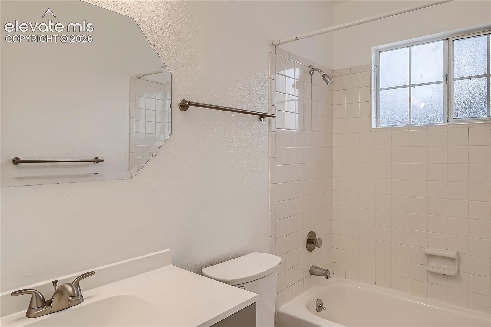 Listing photo 18 for 3455 Rebecca Lane D