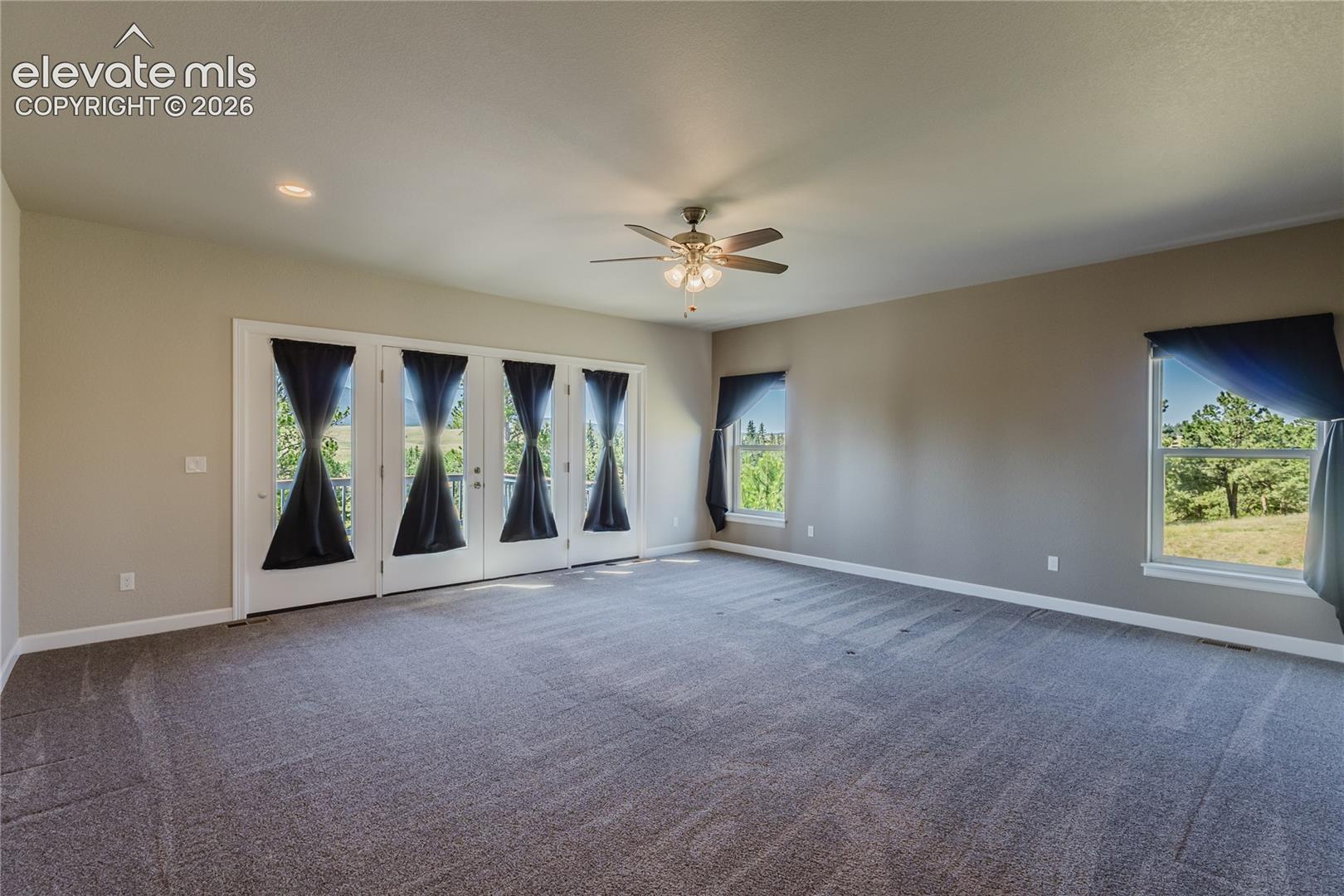 Listing photo 19 for 407 Silvermoon Heights