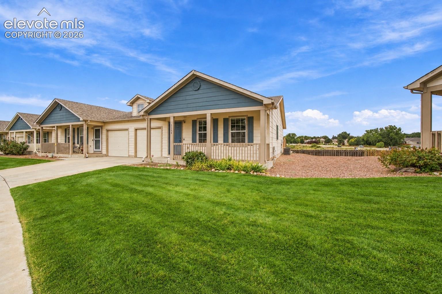 Listing photo 20 for 1324 Silver Hawk Court