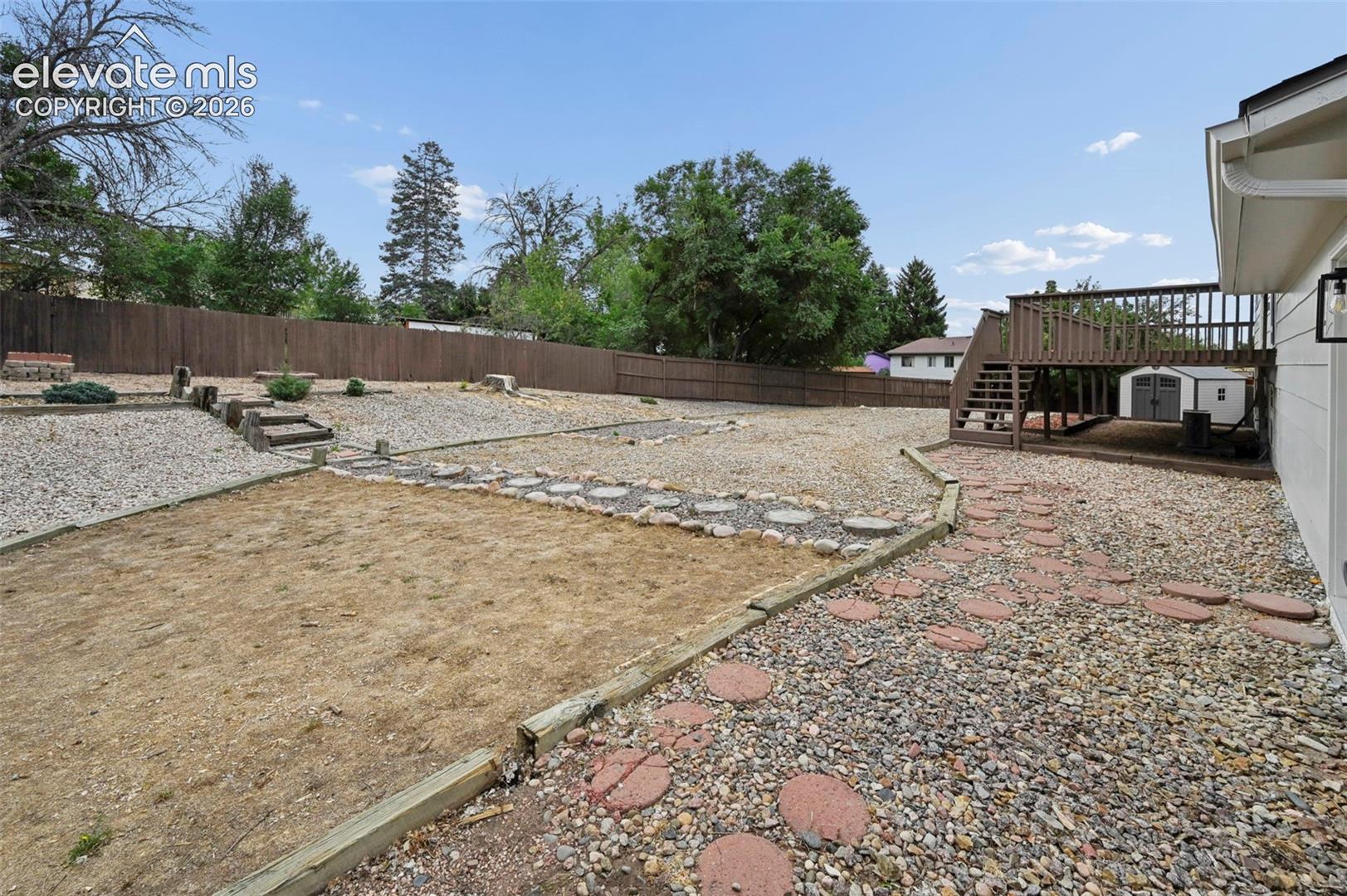 Listing photo 25 for 5015 Bonita Way