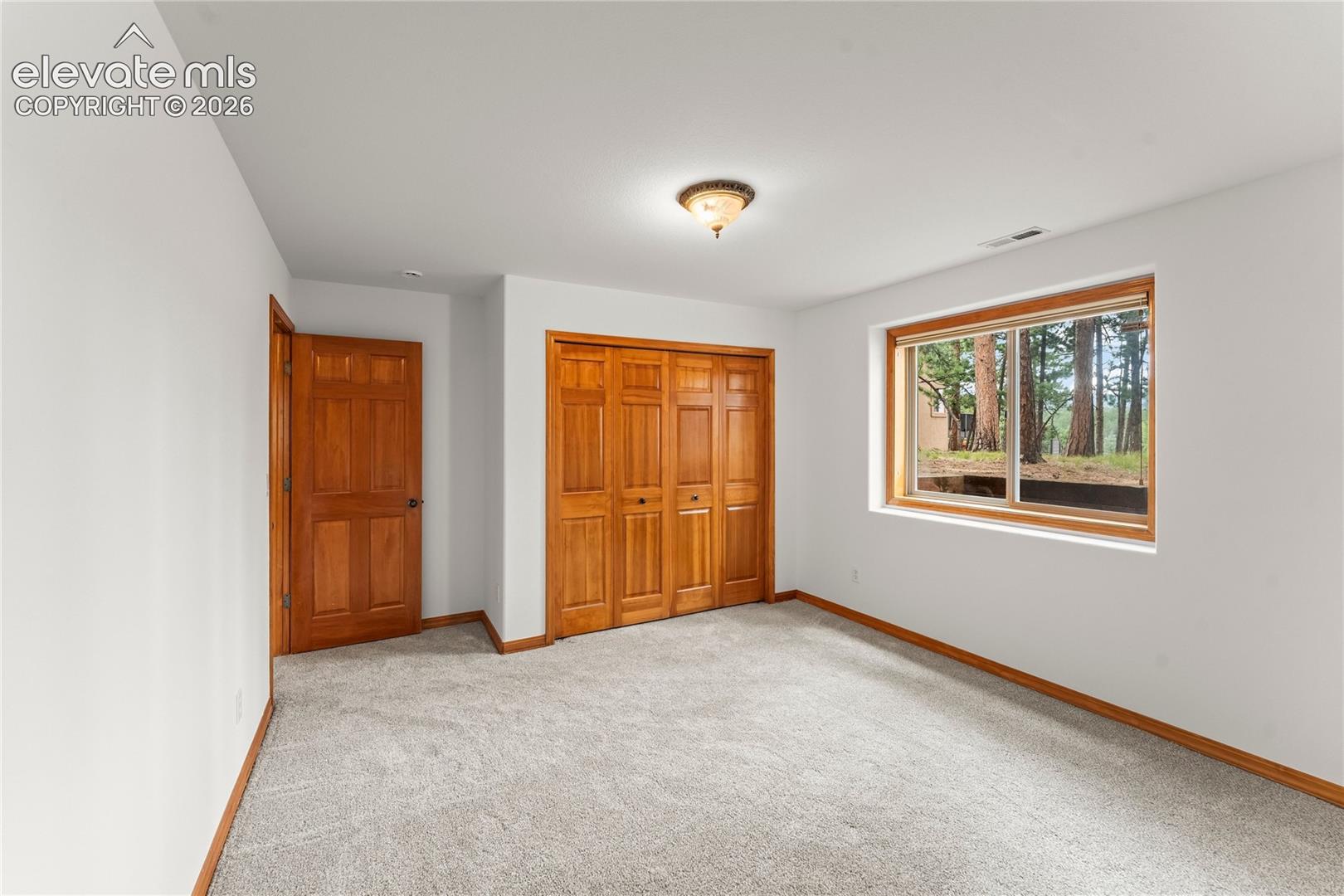 Listing photo 33 for 113 Flagstick Drive