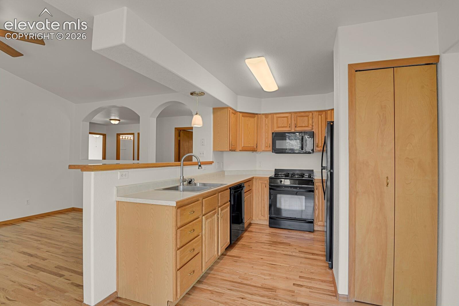 Listing photo 11 for 6625 Quarter Circle Road