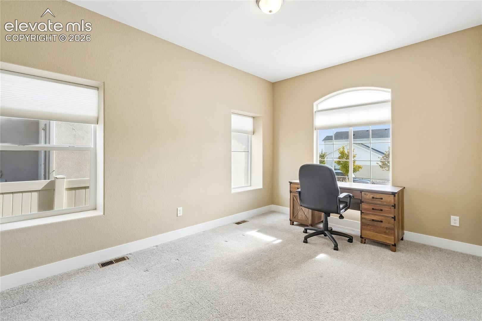 Listing photo 22 for 13117 Stone Peaks Way