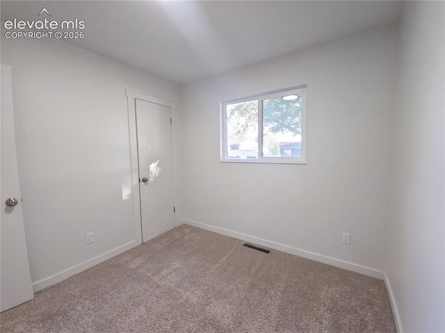 1136 Cambridge Avenue, photo 14