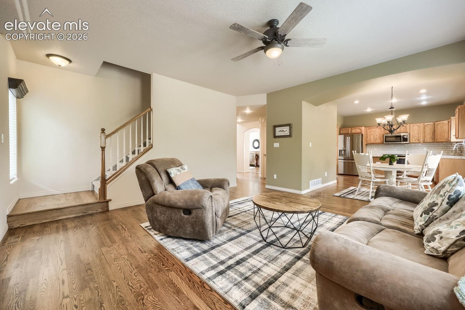 Listing photo 12 for 1586 Lily Lake Drive