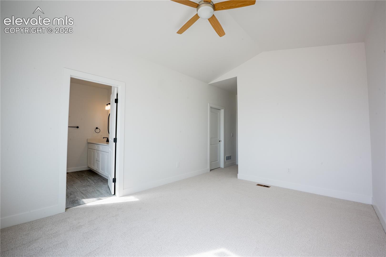 Listing photo 9 for 9335 S Peyton Highway