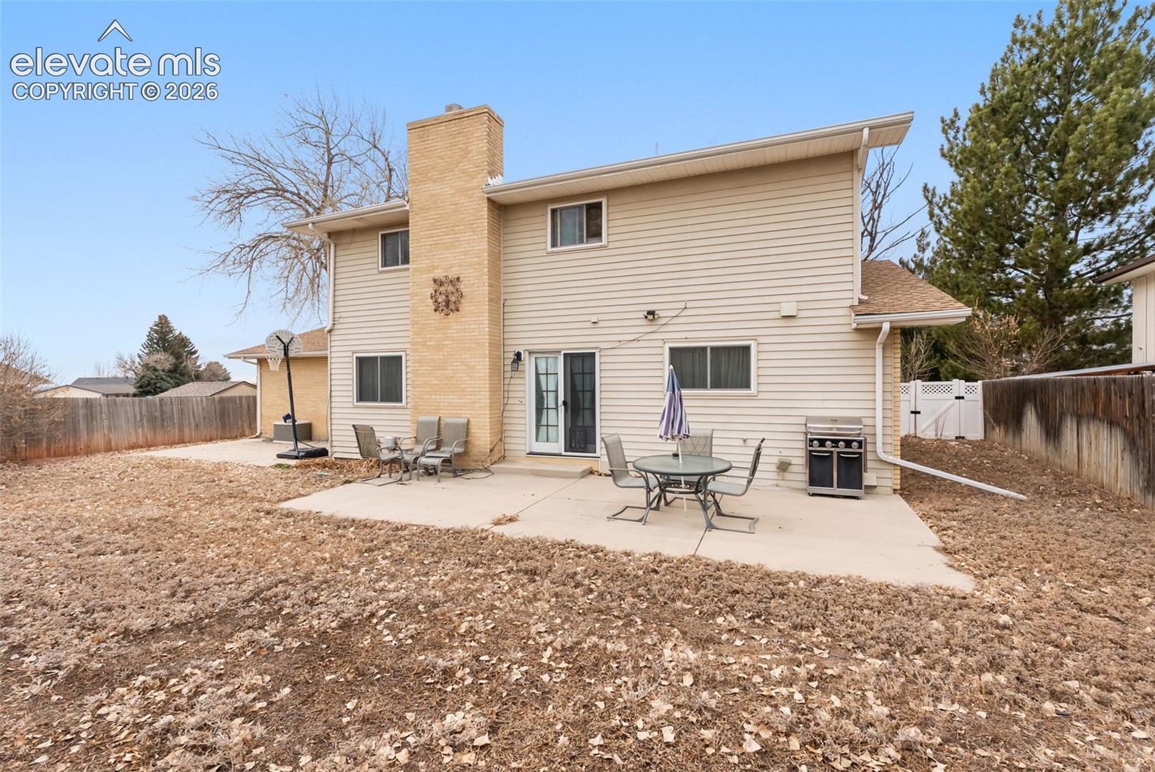 Listing photo 23 for 7265 Killington Street