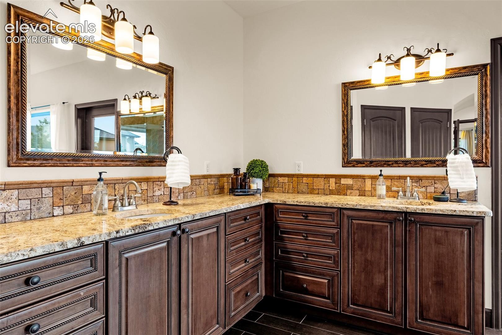 Listing photo 30 for 16895 Horizon Ridge Trail