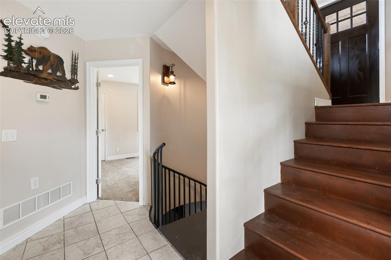 Listing photo 27 for 127 Carlton Circle