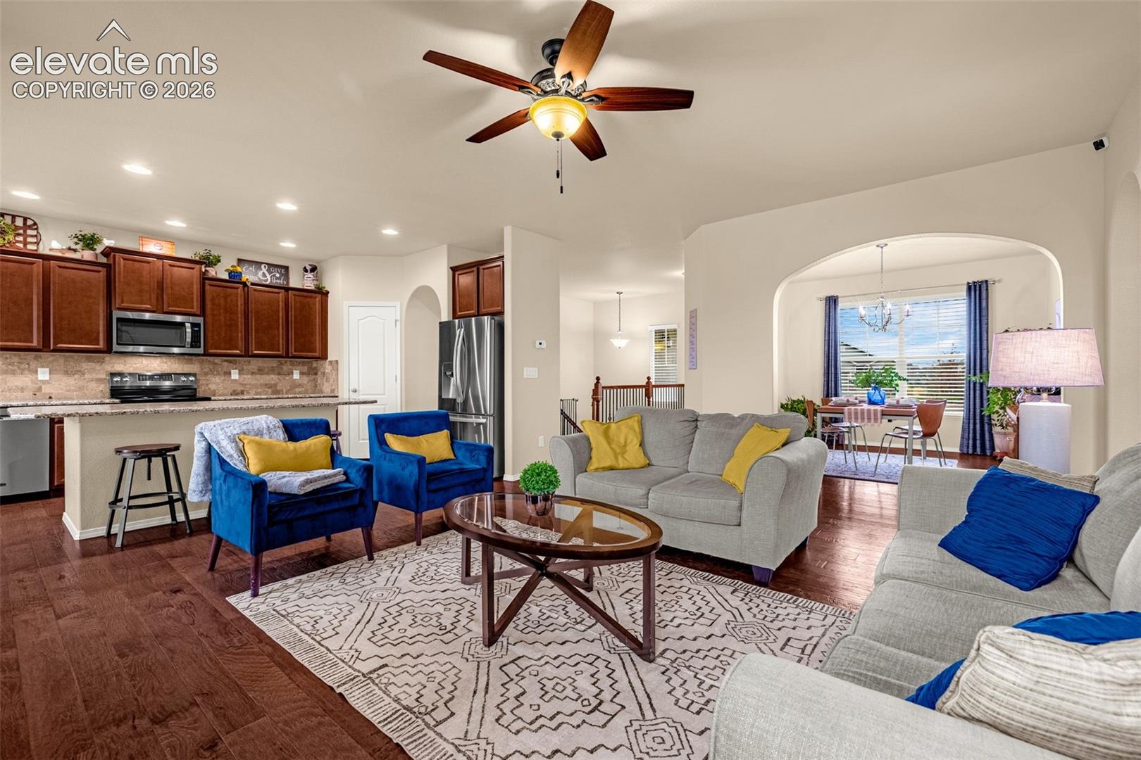 Listing photo 6 for 10638 Mt Emerald Drive