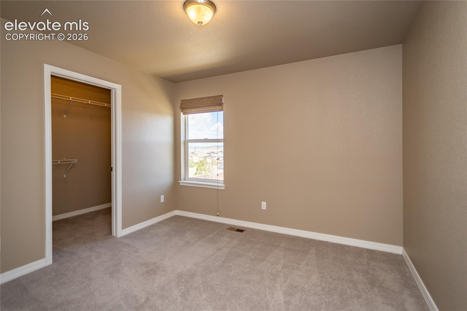 Listing photo 14 for 11068 Echo Canyon Drive