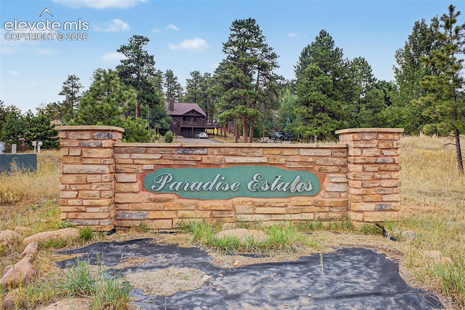 Listing photo 42 for 1015 Locklin Way