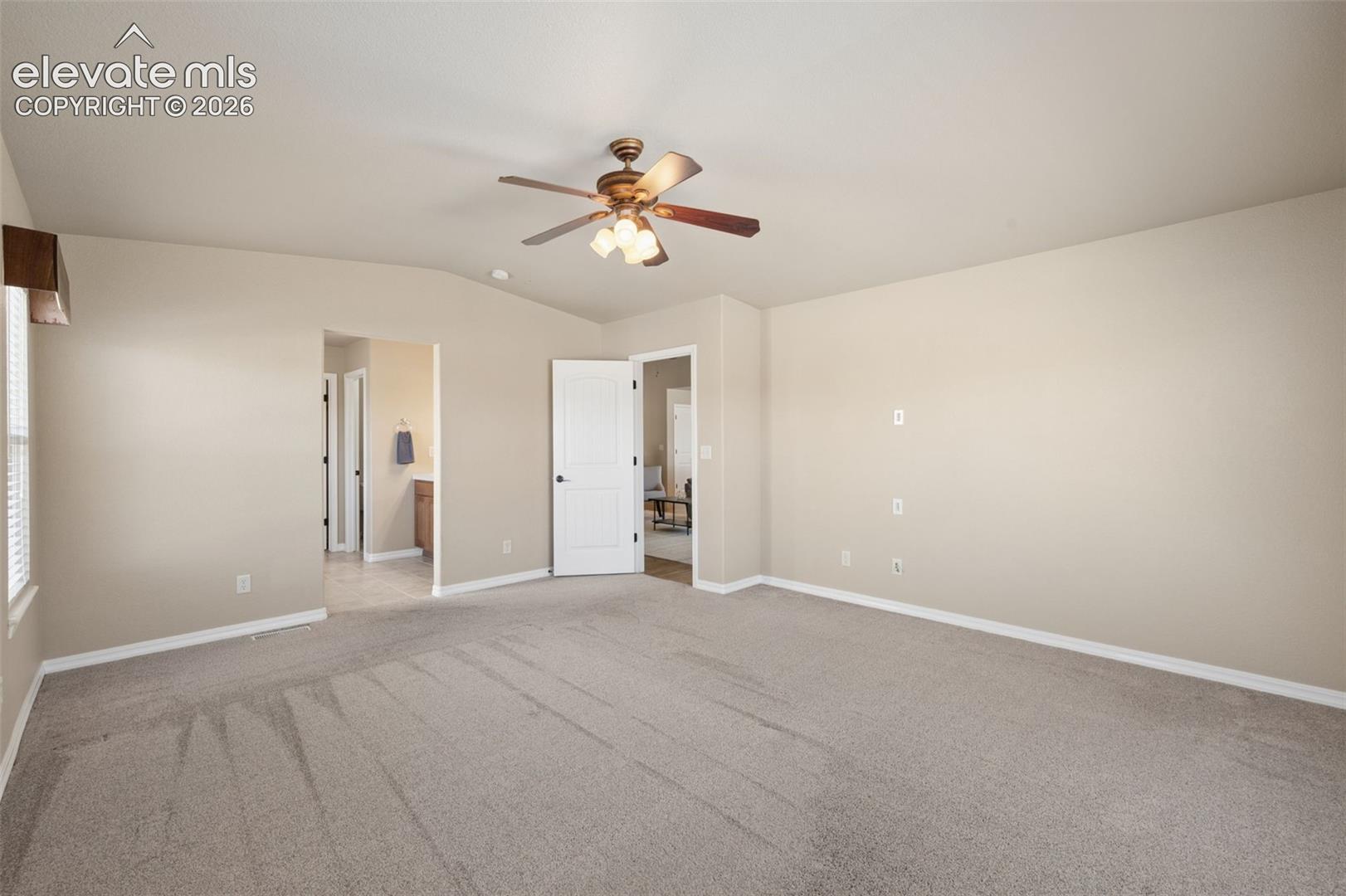 Listing photo 19 for 7966 Mount Hayden Drive