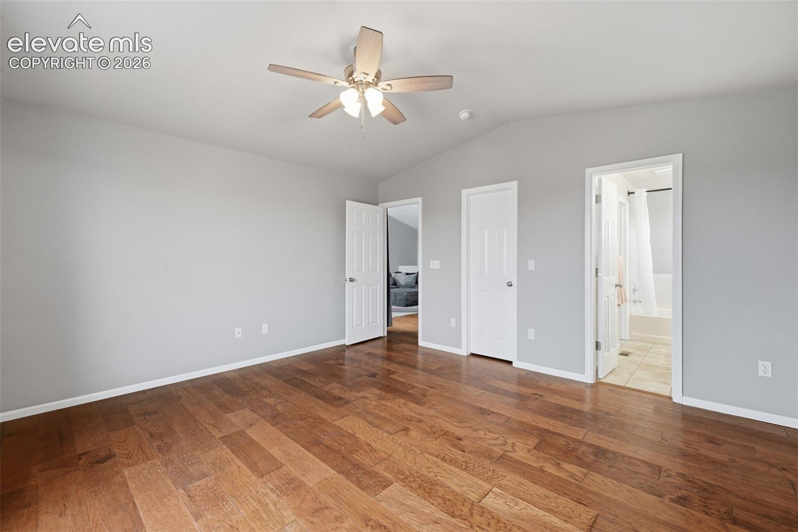 Listing photo 12 for 8929 Celebrity Court