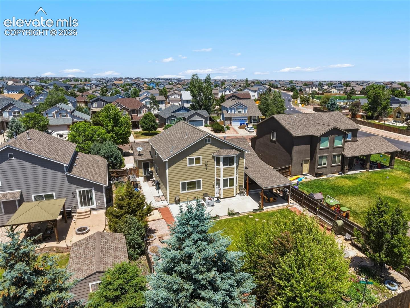 Listing photo 44 for 9197 Oakmont Road