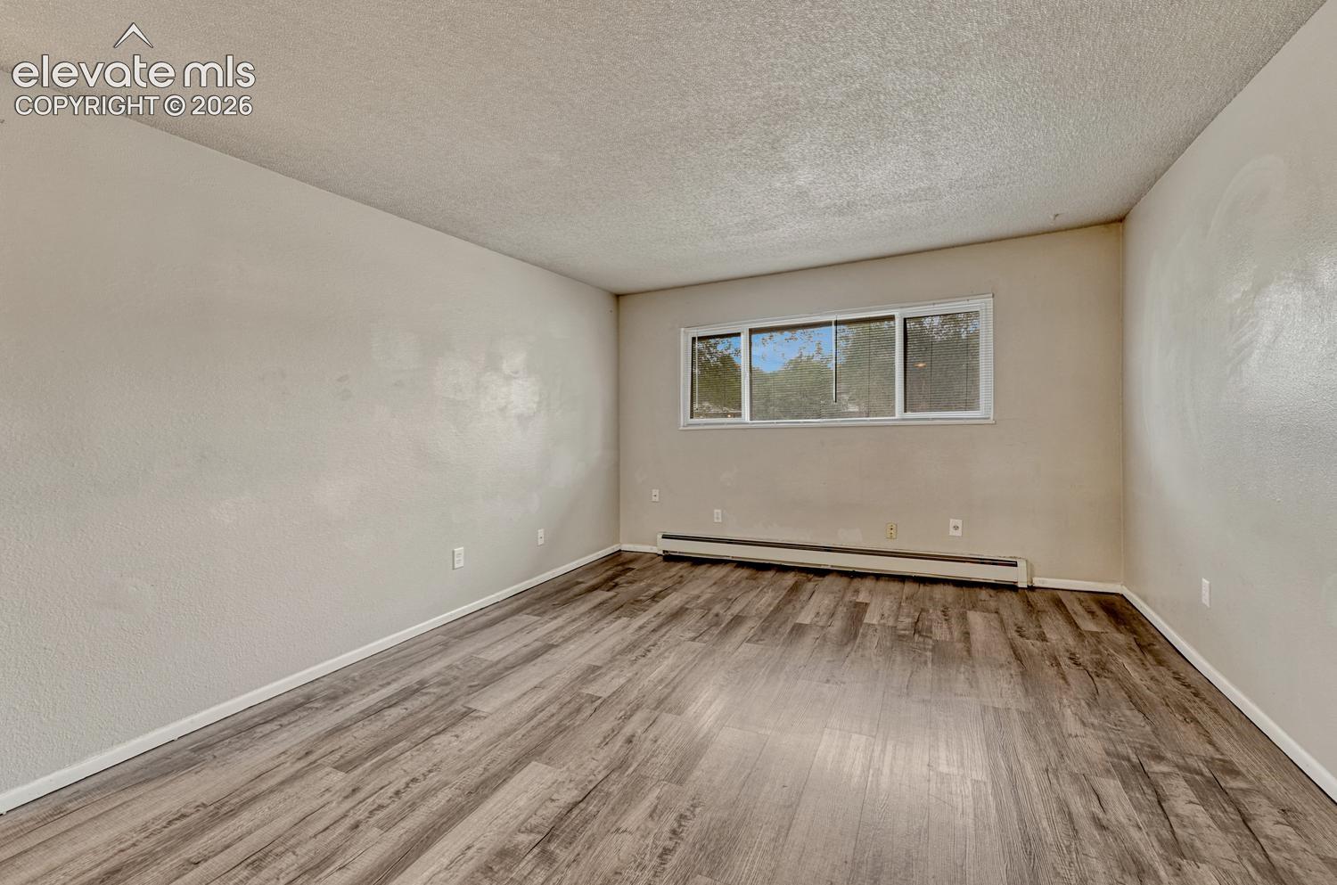 Listing photo 22 for 330 Vehr Drive