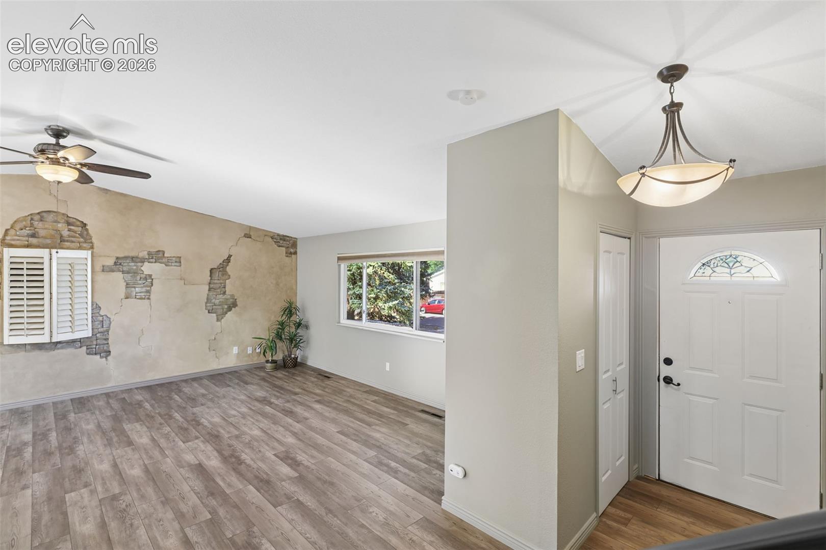 6723 Bishop Drive, photo 4