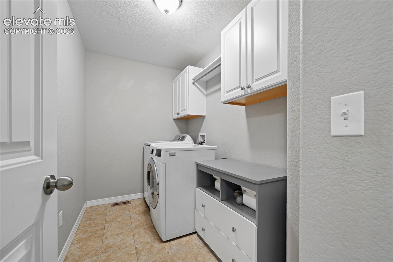 Listing photo 36 for 10637 Echo Canyon Drive