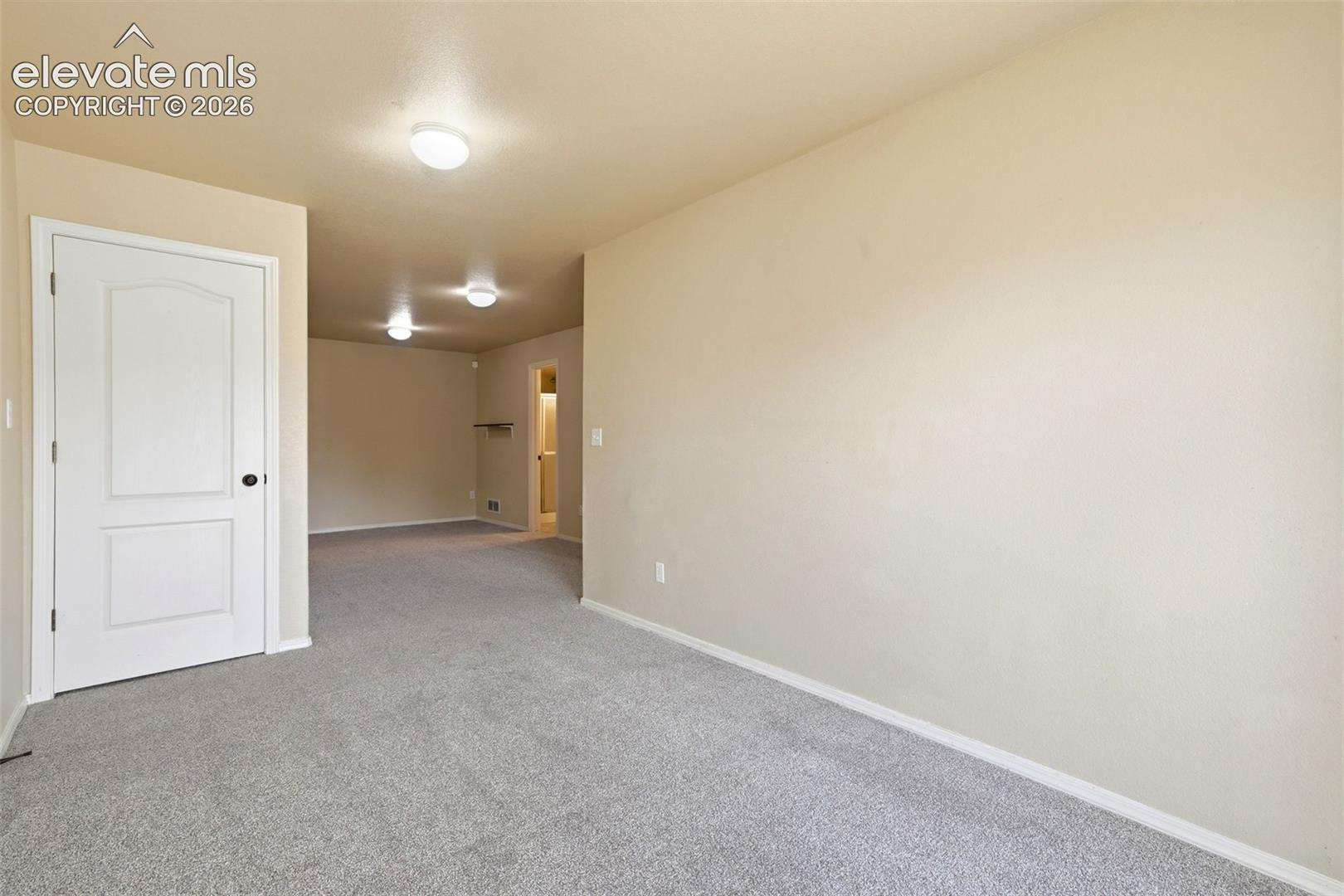 2310 La Salle Street, photo 36
