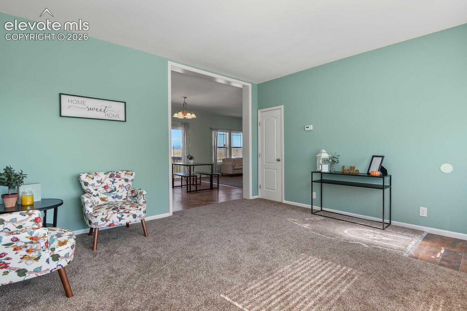Listing photo 4 for 8132 Indian Village Heights