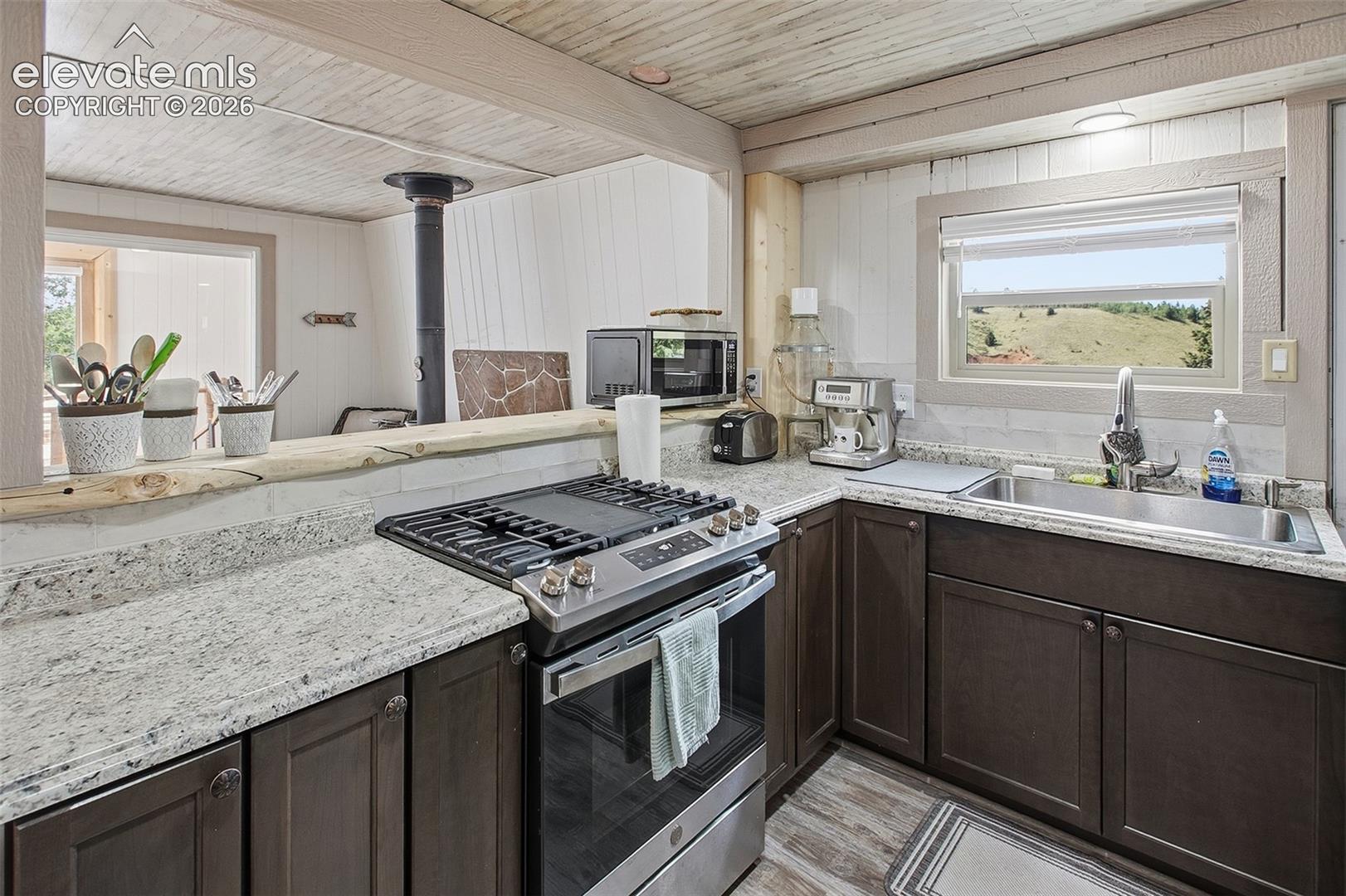 Listing photo 41 for 12458 S Highway 67